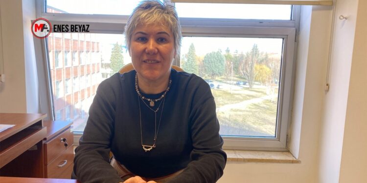 Akademisyen Yasemin Özgün: İktidarın adım atmaması süreci tıkıyor