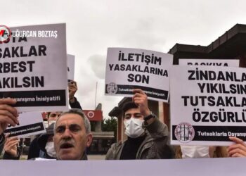 Yıllardır cezaevi yollarındalar: Yasalar çıksın, tutsaklar serbest bırakılsın