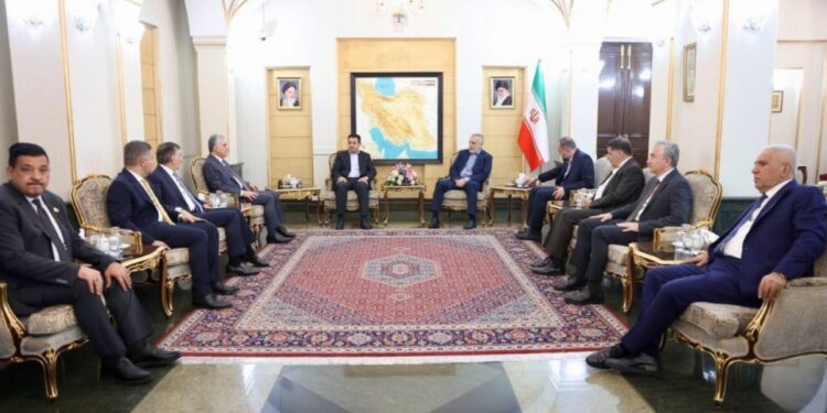 Irak ve Kürdistan Bölgesi’nden bir heyet Tahran’da