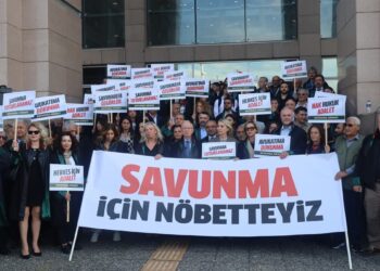 İstanbul Barosu’ndan Adalet Nöbeti