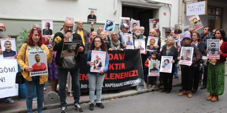 Hasta tutsaklar Gömi, Çelik ve Erişmiş’in durumlarına dikkat çekildi