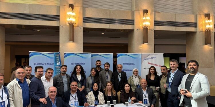 TÜRMOB seçimlerinde Kürtçeye saldırı: Konuşturmayın, size saygı yok