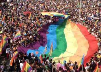 Basın meslek örgütleri: LGBTİ+ haberciliği suç değildir