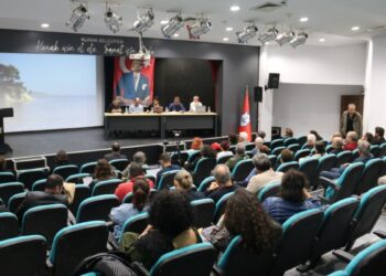 Gar Katliamı paneli: Delillere rağmen cezalandırmalar yapılmadı