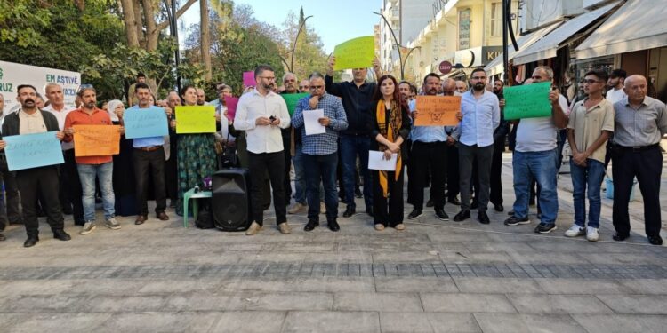 Qoser’de uyuşturucu ve sanal kumara karşı açıklama