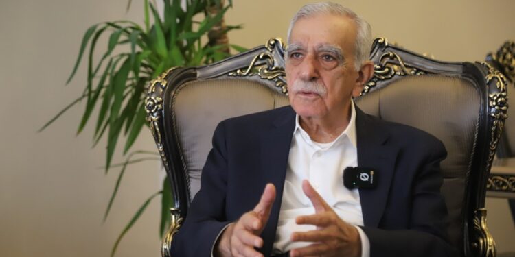 Ahmet Türk, kayyıma gerekçe yapılan davadan beraat etti