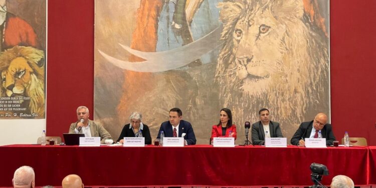 Tülay Hatimoğulları Berlin’de: Demokratikleşme ve özgürlük yasaları hayata geçirilmeli