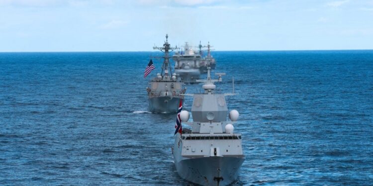 ABD Venezuela açıklarında tekneyi vurdu: 6 ölü