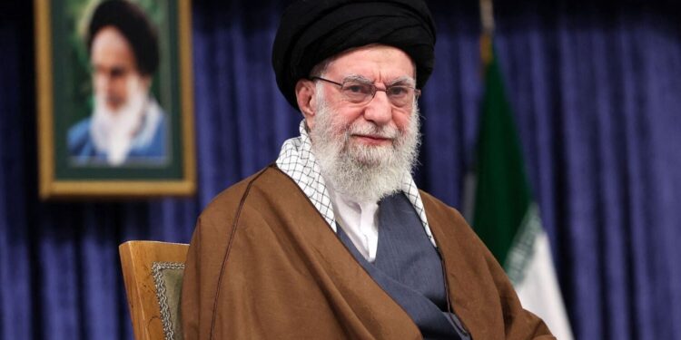 Hamaney’den Trump’a ‘nükleer’ yanıtı