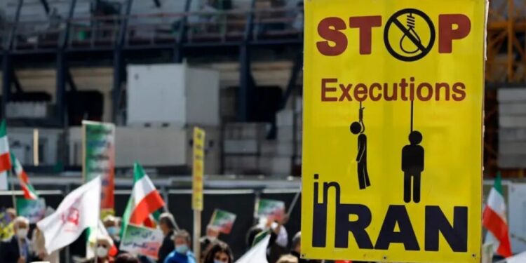 İran’da yılbaşından bu yana bini aşkın kişi idam edildi