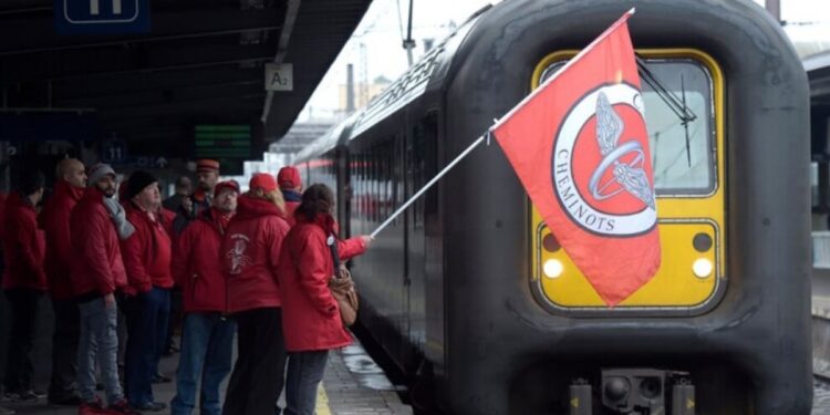 Belçika’da demiryolu çalışanlarından grev kararı