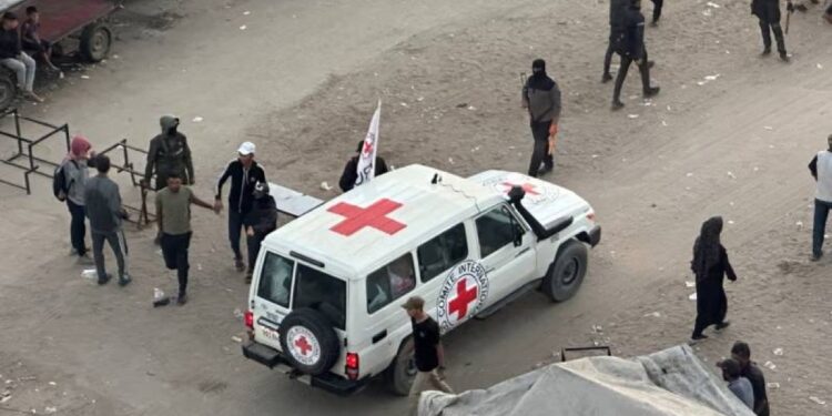 Hamas ve İsrail karşılıklı rehine takasına başladı