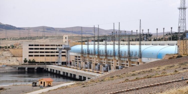 Şam’a bağlı güçlerden Tişrîn Barajı’nı saldırı