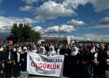 ‘Cezaevlerindeki keyfi uygulamaları son verin’