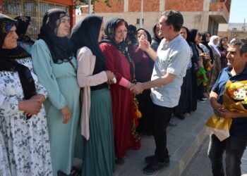 30 yıl sonra tahliye olan Erden’e kitlesel ziyaret