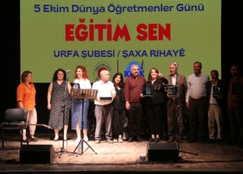 Eğitim Sen’den 5 Ekim kutlaması: Barış için mücadeleye devam