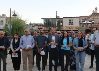 Riha’da komploya karşı yürüyüş çağrısı