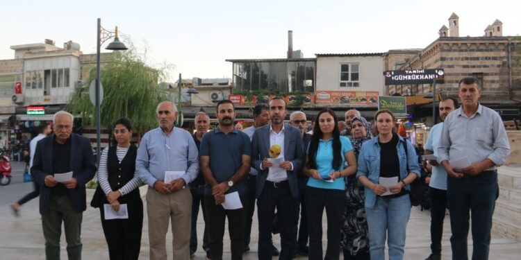 Riha’da komploya karşı yürüyüş çağrısı