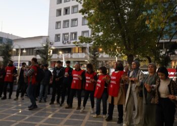 223 işçinin direnişi sürüyor: Hakkımızı istiyoruz