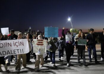 Öğrenciler Rojin Kabaiş için ATK’ye yürüdü