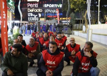 İşçiler direniyor: İrademizi teslim etmeyeceğiz