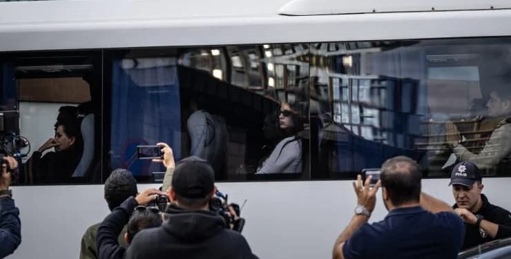 19 ünlü isim uyuşturucu soruşturmasından serbest