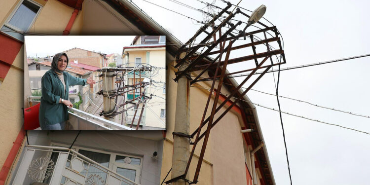 20 Yıllık Tehlike! Sivas’ta Elektrik Direği Kabusu, Yağmurla Birlikte Korku Başlıyor