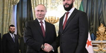 2015’den 2024’e kadar Suriye’de karşı cephelerdeydiler: Şara, Kremlin’de Putin’le görüştü