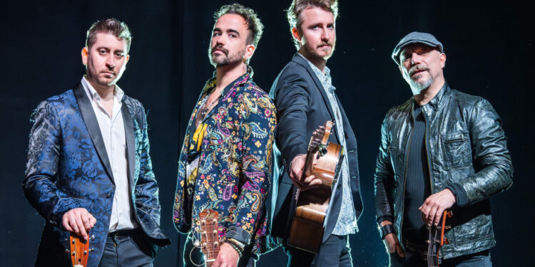 40 Fingers Gitar Quartet'i 22 Kasım'da İstanbul'a Geliyor