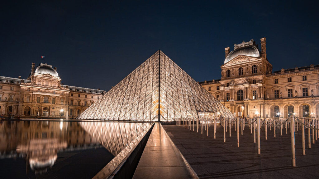 7 Dakikada Kayıp 88 Milyon Euro! Louvre Müzesi Soygununun Maliyeti Belli Oldu