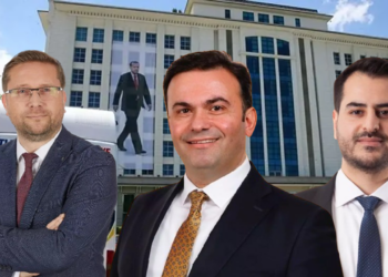 AK Parti’de Sürpriz Karar' 3 İlçe Başkanı Görevden Alındı!