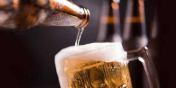 Almanya’nın 100 Yıllık Köklü Bira Fabrikası Resmen iflas Etti! Üretim Durduruldu, Binlerce Çalışan Diken Üstünde