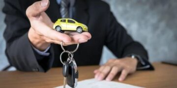 Altındaki düşüş otomobil talebini hızlandırdı