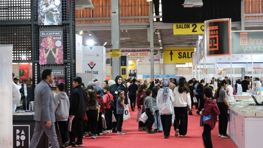 Amed kitap fuarı 5’inci gününde