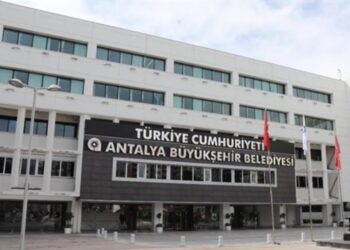 Antalya Büyükşehir ve Finike belediyelerine 3,7 milyon lira çevre cezası