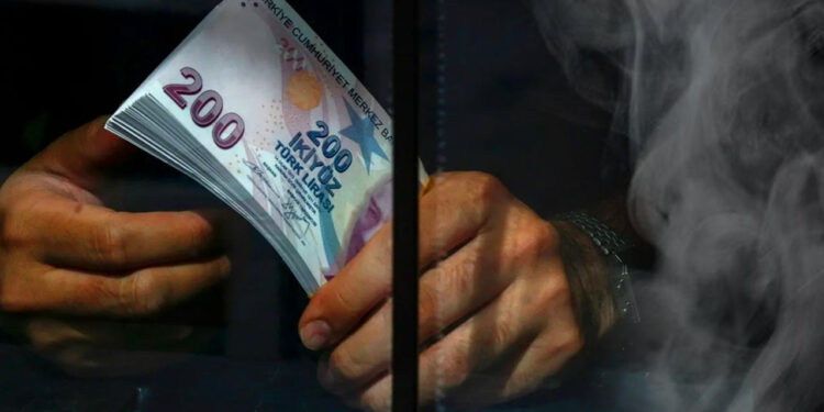 Asgari Ücret Buhar Oldu! Açlık Sınırı Uçtu, Alım Gücü Eridi