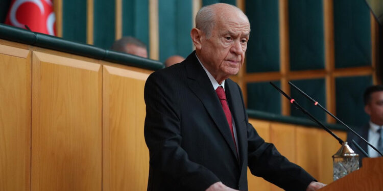 Bahçeli'den Özgür Özel'e 'Meclis' Tepkisi