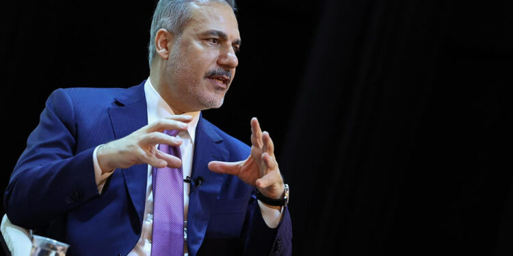 Bakan Fidan Açıkladı: Türkiye Sahada Olacak, Ateşkesi Denetleyecek