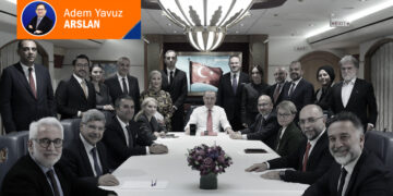 Başkanlar ve gazeteciler: Gökyüzünde demokrasi testi!