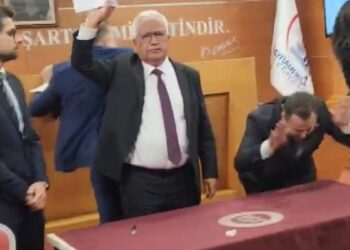 Bayrampaşa başkan vekili seçimleri iptal edildi
