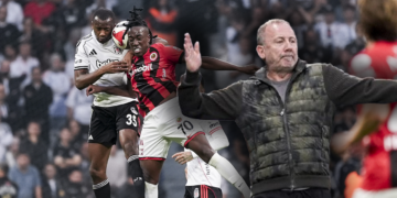 Beşiktaş Evinde Yıkıldı! Sergen Yalçın İsyan Etti