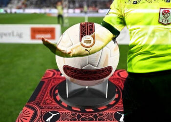 Beşiktaş-Fenerbahçe ve Galatasaray-Trabzonspor Derbilerinin Hakemleri Belli Oldu