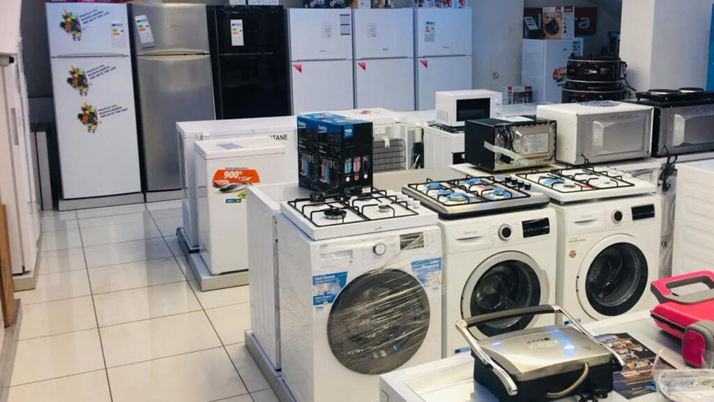 Beyaz Eşya Devinde Deprem: 2 Fabrikasını Birden Kapatıyor! 1.400 Kişi İşsiz Kalacak