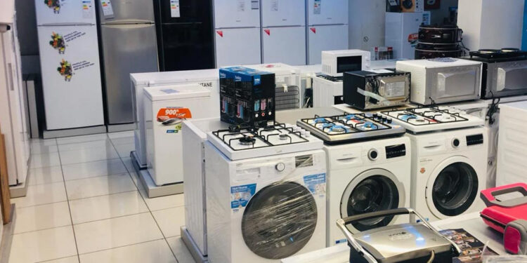 Beyaz Eşya Devinde Deprem: 2 Fabrikasını Birden Kapatıyor! 1.400 Kişi İşsiz Kalacak