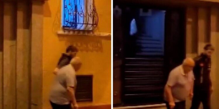 Beyoğlu'nda termos içinde uyuşturucu satan 'Bastonlu dede' lakaplı şüpheli tutuklandı