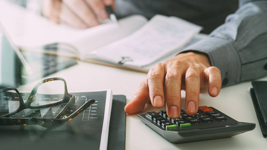 Birey ve işletmelerin kredili mevduata yönelişinde rekor seviye!