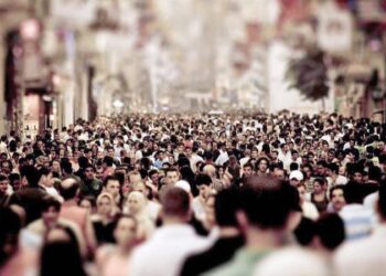 Borçla yaşamak bir “yaşam biçimi” oldu; düşük gelirli hanelerde barınma artık gıdadan feragat edilerek finanse ediliyor!