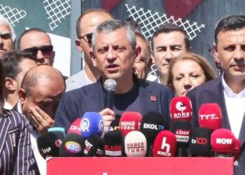 CHP İstanbul İl Kongresi İçin 'Durdurma' Talebi