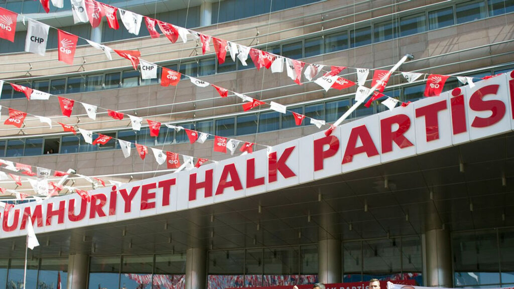 CHP İstanbul İl Kongresi'nin Tarihi Netleşti