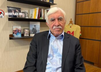 Çandar: Türkiye’nin Suriye’deki Kürtlere dönük tavrı değişmeli